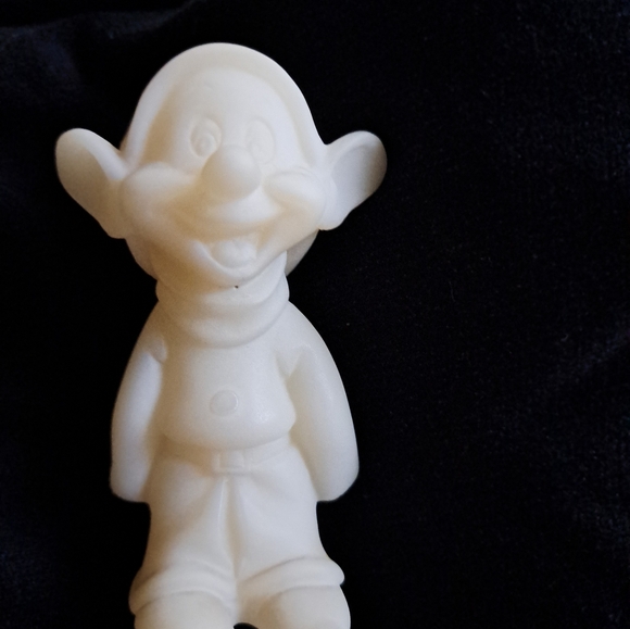 RARE 1970'S Disney Dopey varigated cameonyx  figurine USA Stonequary - Picture 2 of 6